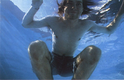 Курт Кобейн в бассейне Курт кобейн, фотосессия для Nevermind
